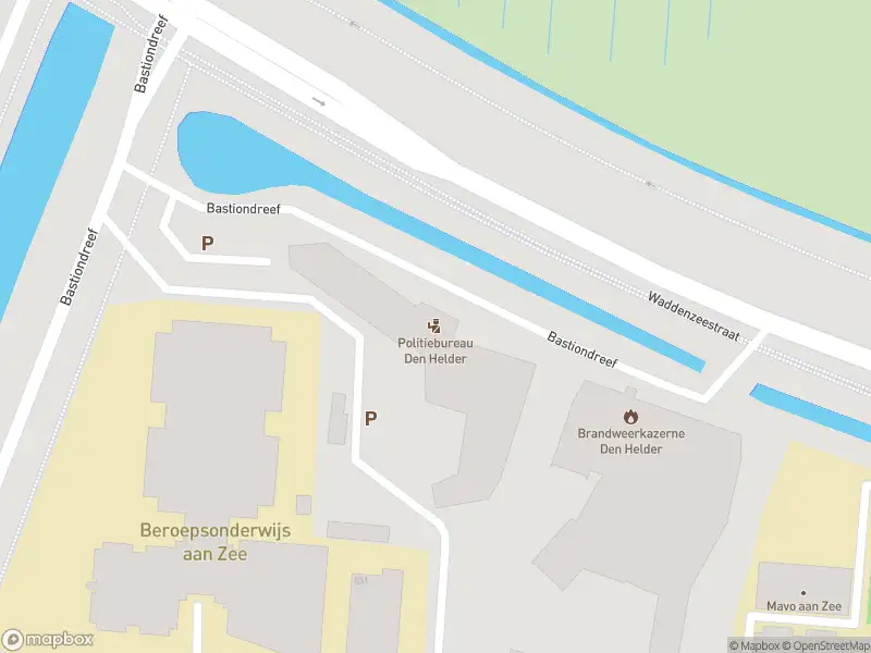 Ambulance met grote spoed naar de Bastiondreef in Den Helder