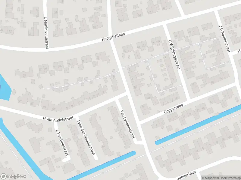 Ambulance met grote spoed naar de v Leijdenstraat in Rockanje