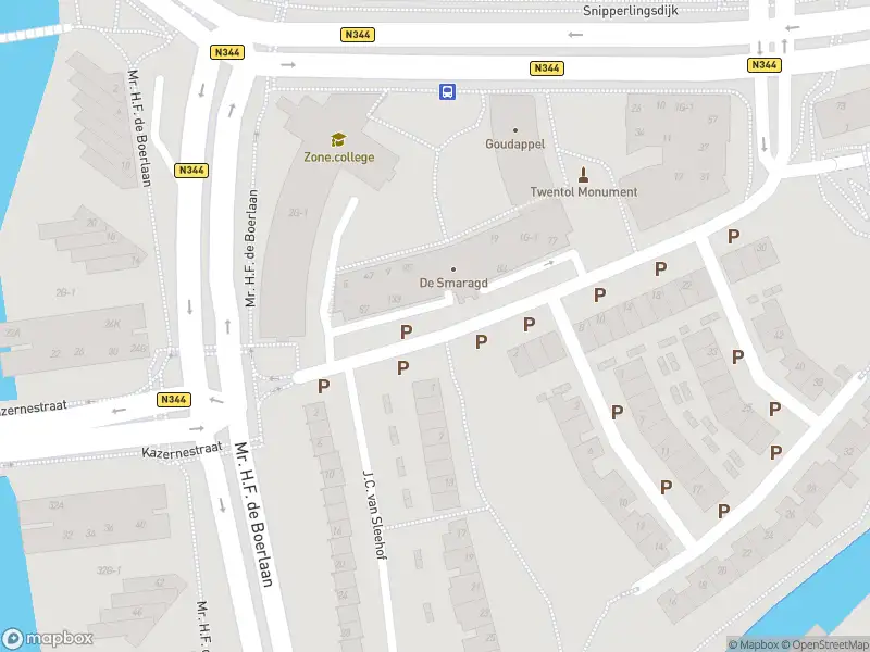 Brandweer met gepaste spoed naar de Verlengde Kazernestraat in Deventer vanwege een liftopsluiting