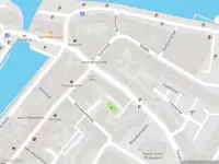 Ambulance met gepaste spoed naar de Torenstraat in Dordrecht