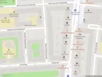 Ambulance met grote spoed naar de Apollolaan in Amsterdam