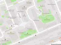 Ambulance met grote spoed naar de Anna Spenglerstraat in Amsterdam