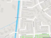Ambulance met gepaste spoed naar de Anjerstraat in Sommelsdijk