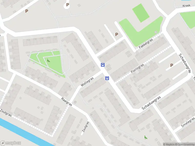 Ambulance met grote spoed naar de Wollegras in Spijkenisse