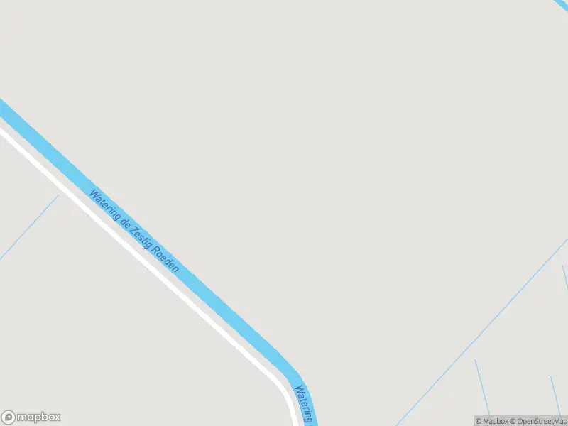 Ambulance met grote spoed naar de Oudendijk in Strijen