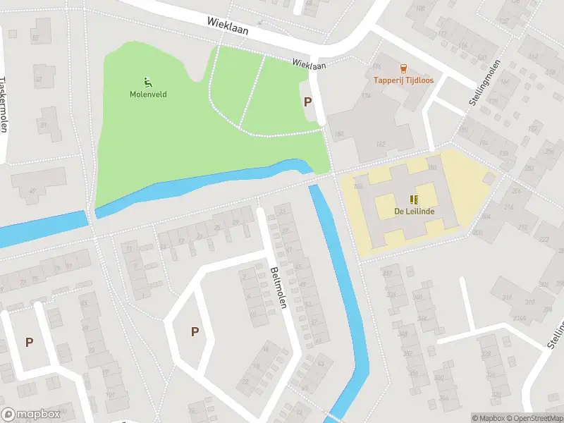 Ambulance met gepaste spoed naar de Beltmolen in Papendrecht