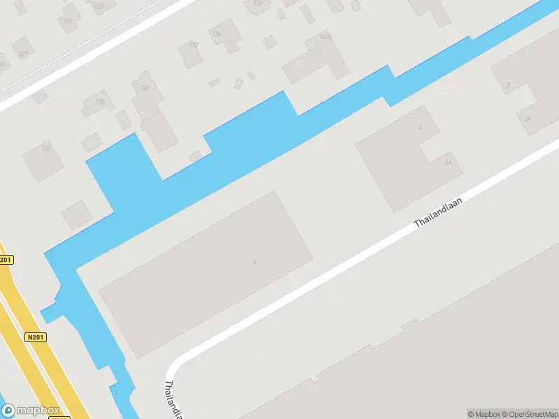 Ambulance met grote spoed naar de Thailandlaan in Aalsmeer