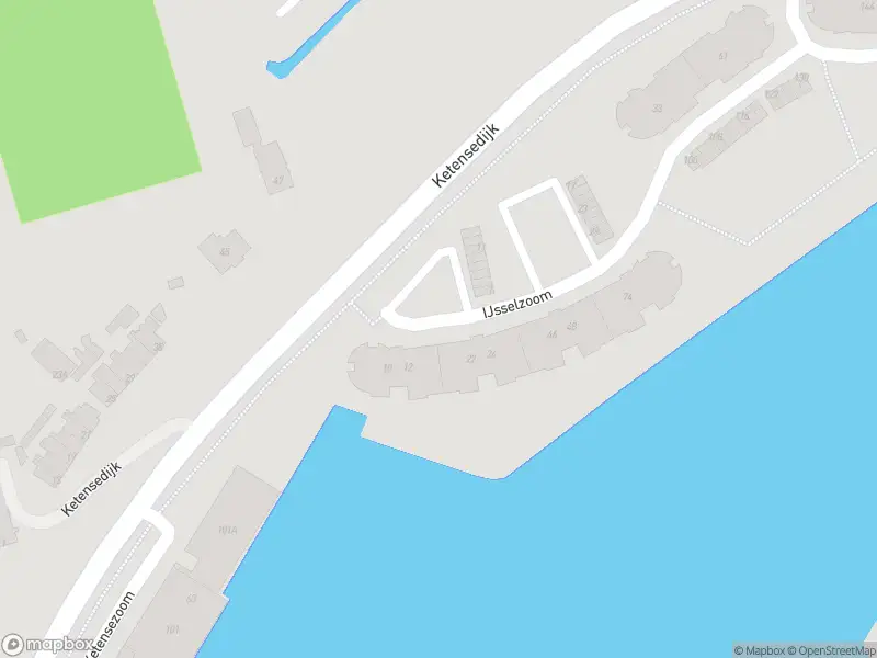 Ambulance met gepaste spoed naar de IJsselzoom in Capelle aan den IJssel
