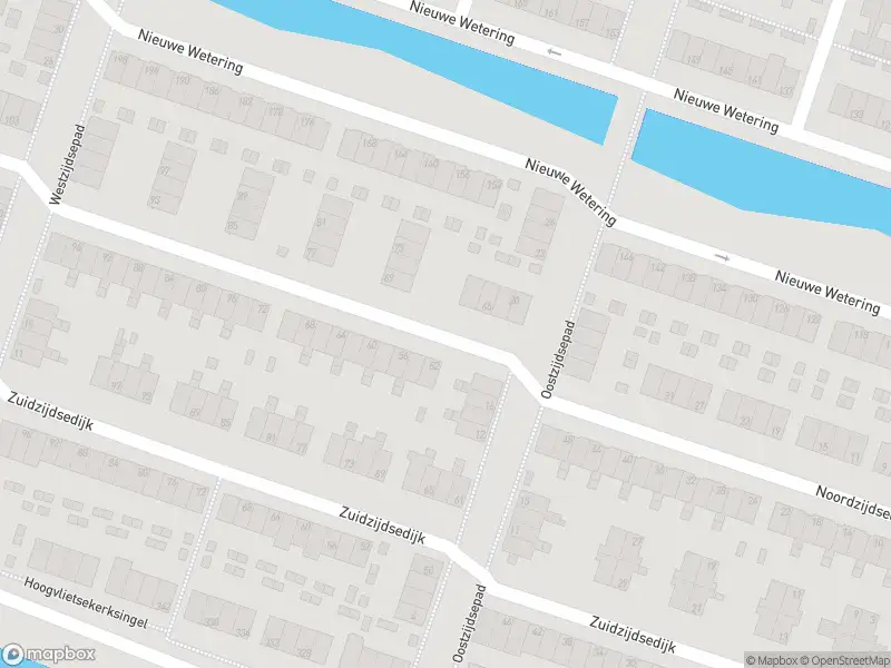 Ambulance met grote spoed naar de Noordzijdsedijk in Hoogvliet Rotterdam