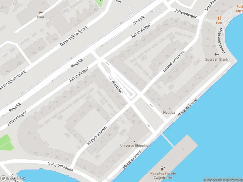 Ambulance met grote spoed naar de Westpier in Zwijndrecht