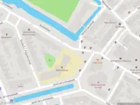 Ambulance met gepaste spoed naar de Koningin Wilhelminaweg in Gouda