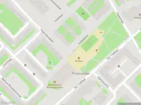 Ambulance met grote spoed naar de Robert Kochplantsoen in Amsterdam