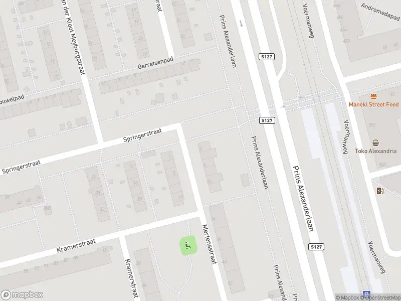 Ambulance met gepaste spoed naar de Mertensstraat in Rotterdam