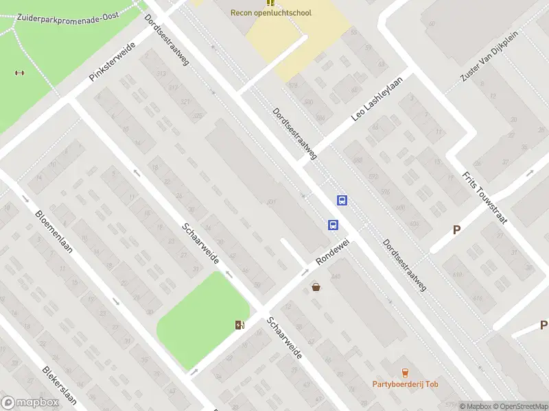 Ambulance met grote spoed naar de Dordtsestraatweg in Rotterdam