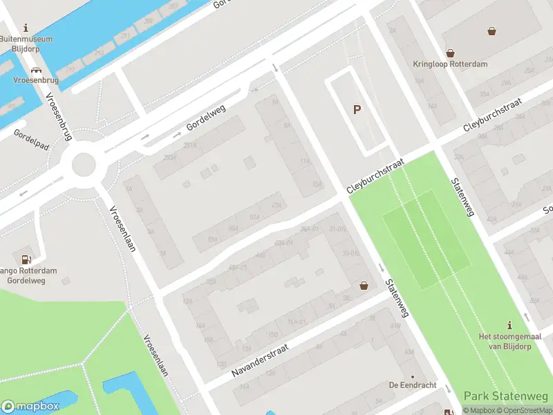 Ambulance met gepaste spoed naar de Cleyburchstraat in Rotterdam