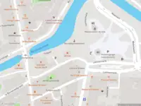 Ambulance met grote spoed naar de 2e Binnenvestgracht in Leiden