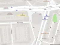 Ambulance met grote spoed naar de Slag in Rotterdam
