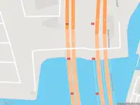 Ambulance met gepaste spoed naar de Beneluxpad in Schiedam