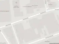 Ambulance met grote spoed naar de Galvanistraat in Rotterdam