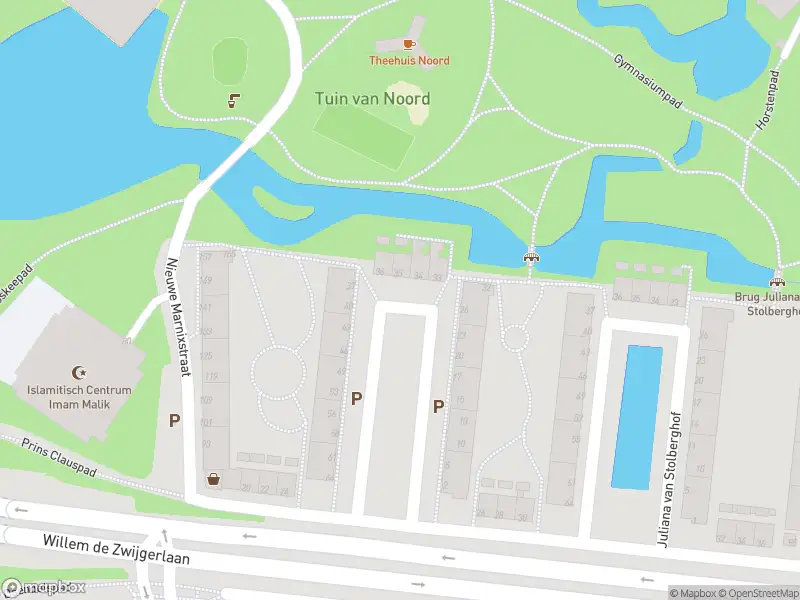 Ambulance met gepaste spoed naar de Frans van Mierisstraat in Leiden