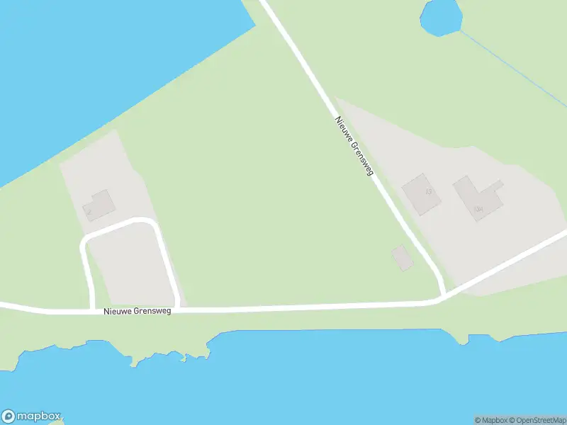 Brandweer met gepaste spoed naar de Nieuwe Grensweg in Deurningen