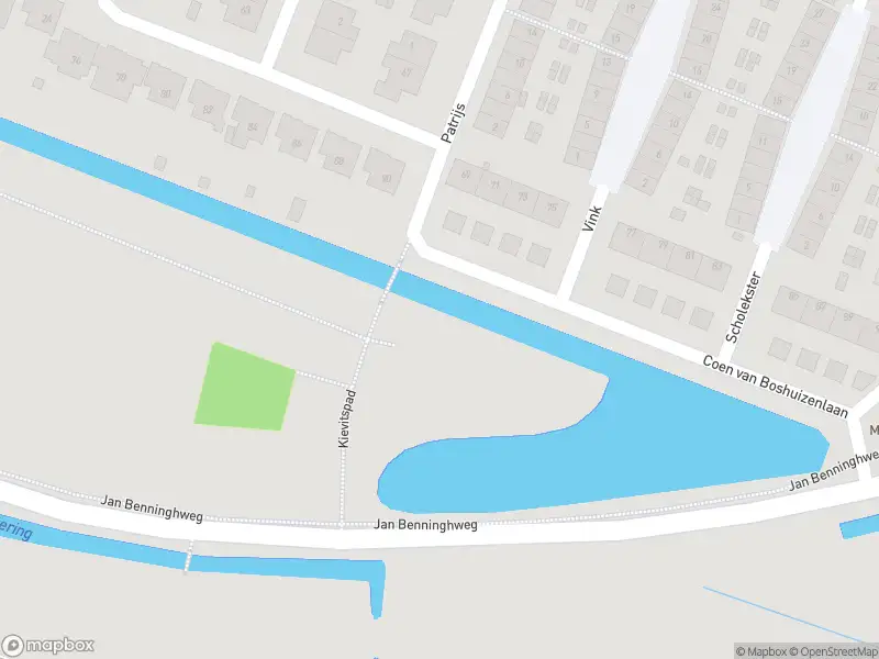 Ambulance met grote spoed naar de Sluisvaart in Ouderkerk aan de Amstel