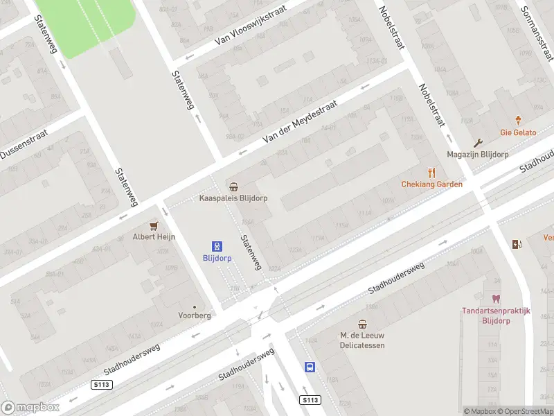 Ambulance met gepaste spoed naar de Statensingel in Rotterdam