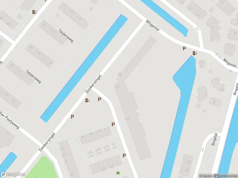 Ambulance met gepaste spoed naar de Adriaan Kluitstraat in Rotterdam