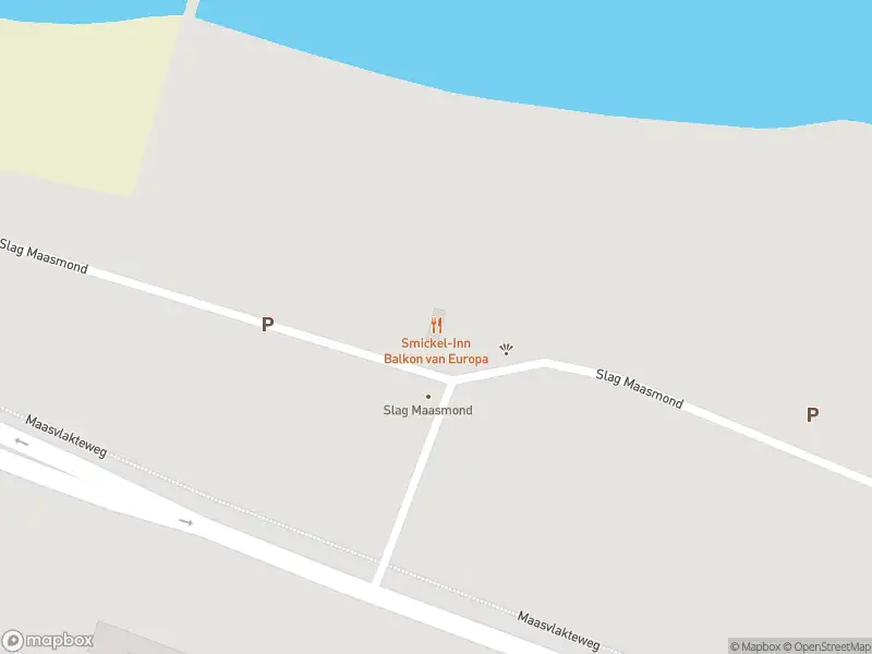Ambulance met grote spoed naar de Slag Maasmond in Maasvlakte Rotterdam