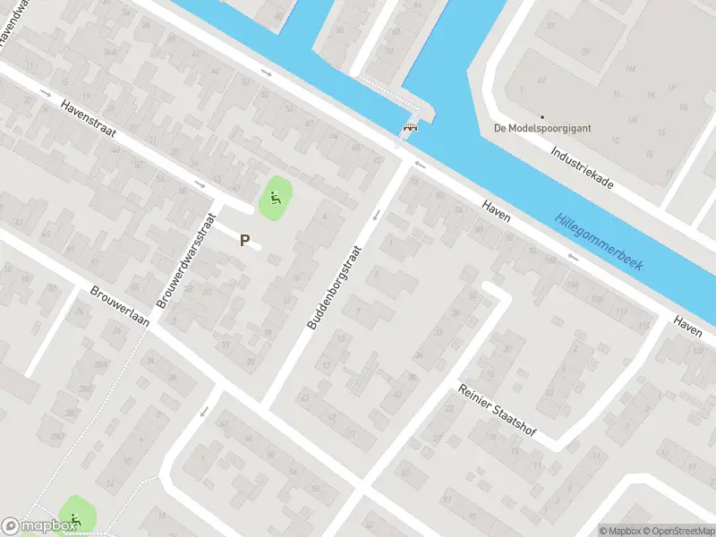 Ambulance met gepaste spoed naar de Buddenborgstraat in Hillegom