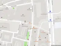 Ambulance met gepaste spoed naar de Lange Kerkstraat in Schiedam