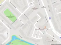 Ambulance met gepaste spoed naar de Margo Antinkpad in Leiden