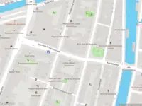 Ambulance met gepaste spoed naar de Ir. Driessenstraat in Leiden