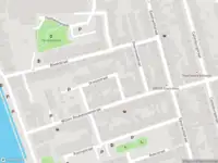 Ambulance met gepaste spoed naar de Oranjestraat in Vlaardingen