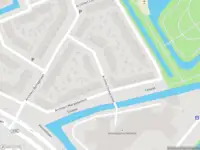 Ambulance met grote spoed naar de Architect Duikerstraat in 's-Gravenhage
