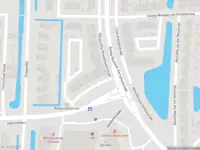 Ambulance met grote spoed naar de Margaretha Roosenboomstraat in Spijkenisse