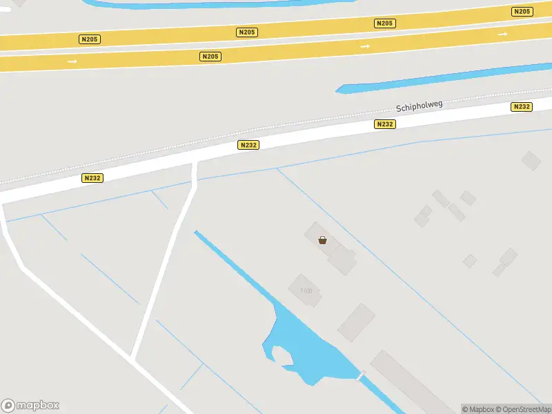 Ambulance met gepaste spoed naar de Schipholweg in Vijfhuizen