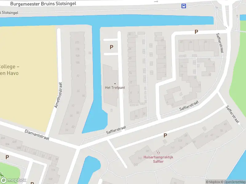 Ambulance met gepaste spoed naar de Toermalijnstraat in Alphen aan den Rijn