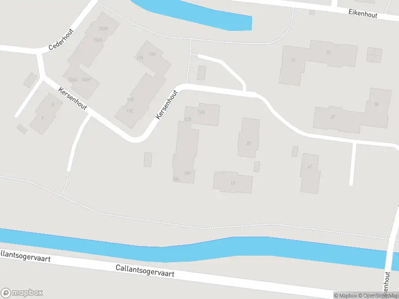 Ambulance met grote spoed naar de Kersenhout in Julianadorp