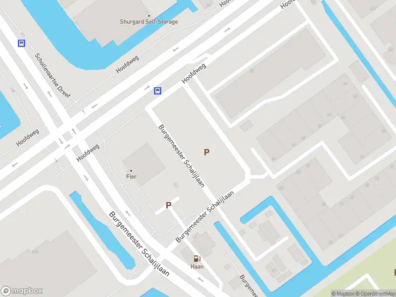 Ambulance met grote spoed naar de Hoofdweg in Capelle aan den IJssel