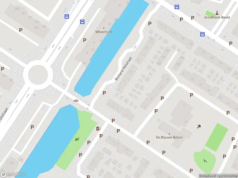 Brandweer met grote spoed naar de Richard Holstraat in Purmerend vanwege stankoverlast