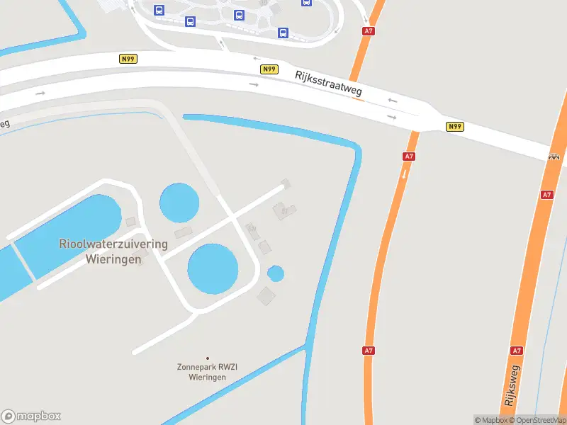 Ambulance met gepaste spoed naar de Rijksstraatweg in Den Oever