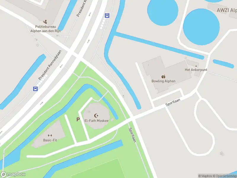 Ambulance met gepaste spoed naar de Sportlaan in Alphen aan den Rijn