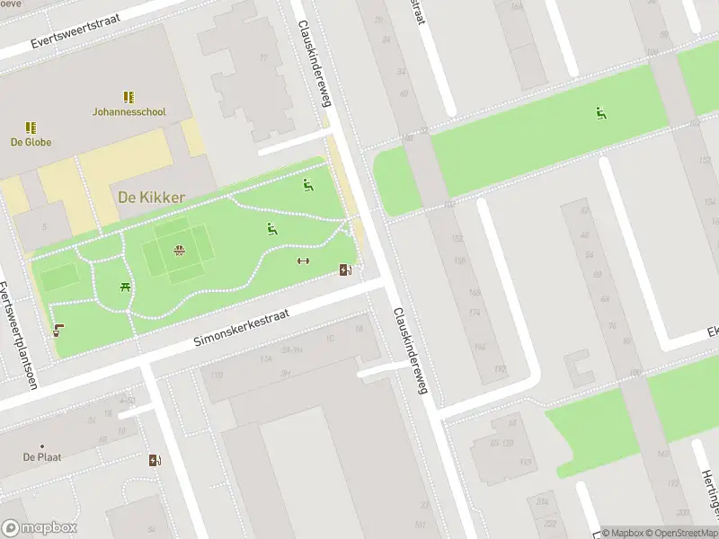 Ambulance met grote spoed naar de Ekingenstraat in Amsterdam
