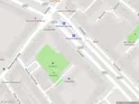 Ambulance met grote spoed naar de Schiekade in Rotterdam