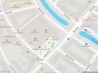 Ambulance met gepaste spoed naar de Eudokiaplein in Rotterdam