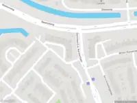 Ambulance met grote spoed naar de Willem Elsschotstraat in Gorinchem