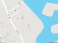 Ambulance met gepaste spoed naar de Strandweg in Zevenhuizen