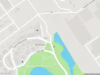 Brandweer met gepaste spoed naar de J.C. van Markenweg in Delft