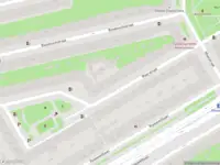 Ambulance met gepaste spoed naar de Roerstraat in Amsterdam